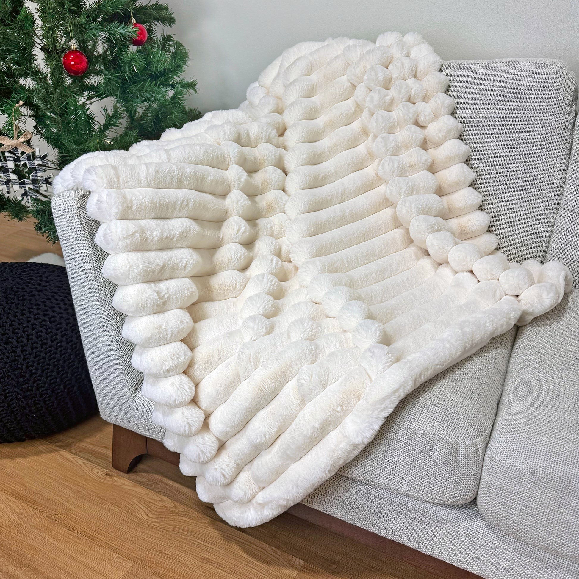 The Mood Puffy Faux Fur Throw, 50x60 in. White