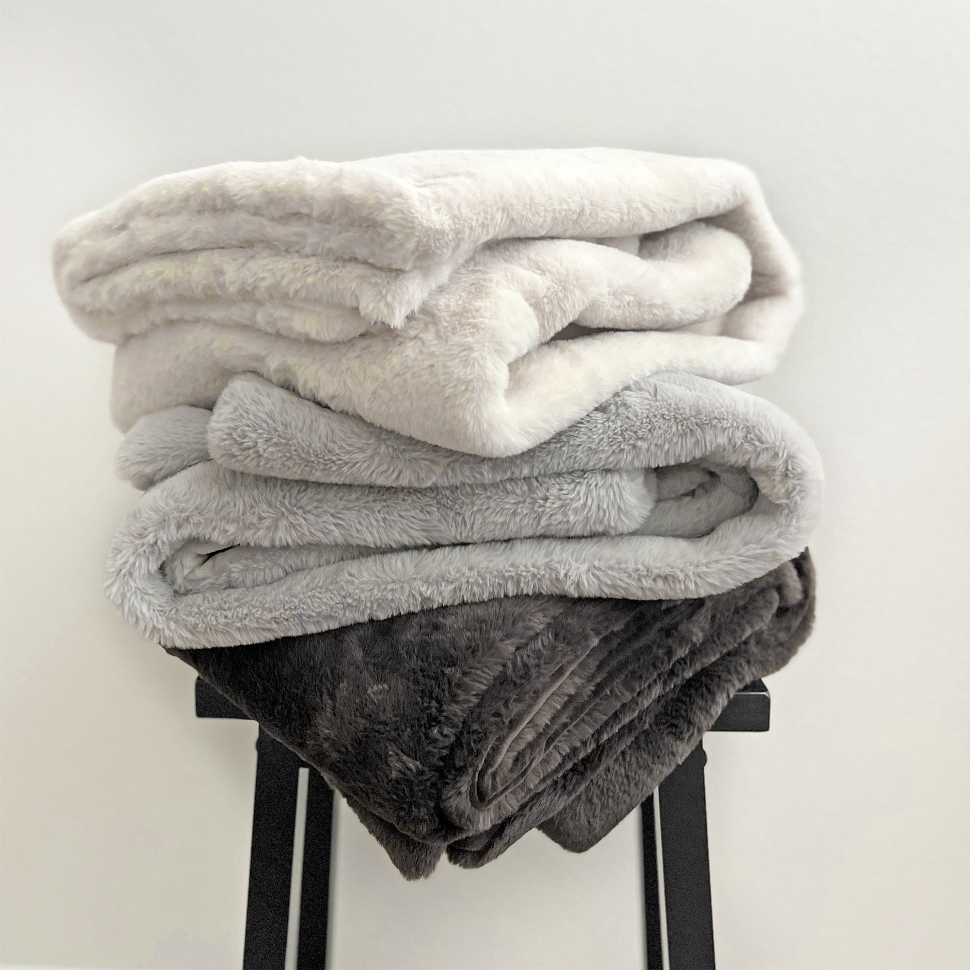 The Mood Rex Faux Fur Throw, 50x60 in.